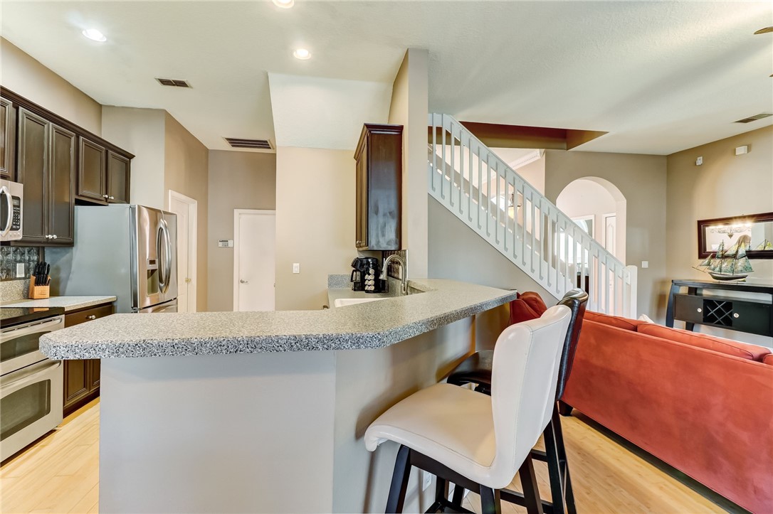 6658 CABELLO DRIVE