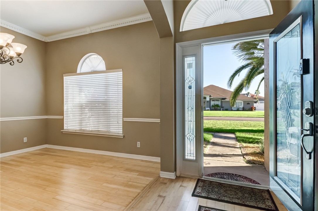 6658 CABELLO DRIVE