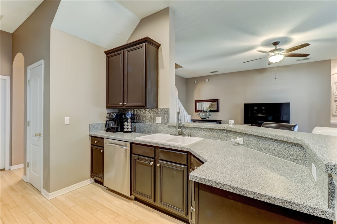 6658 CABELLO DRIVE