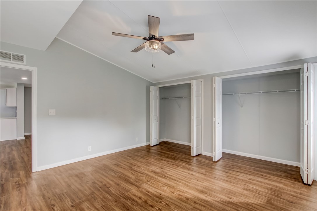 44591 PINEBREEZE CIRCLE