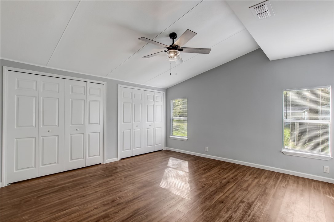 44591 PINEBREEZE CIRCLE