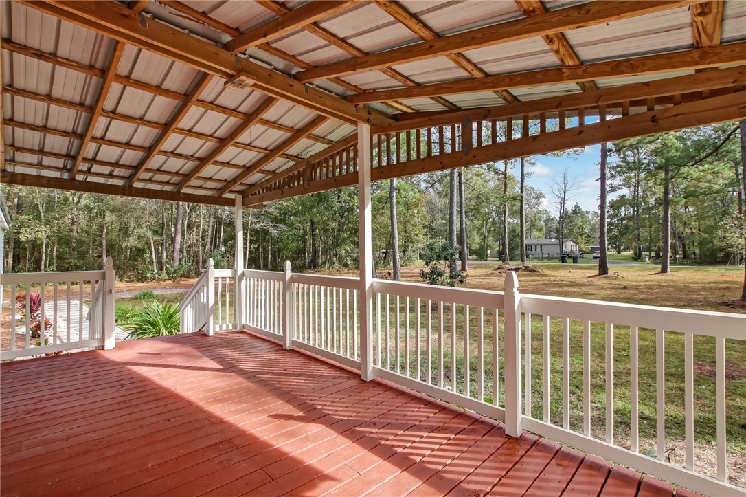 44591 PINEBREEZE CIRCLE