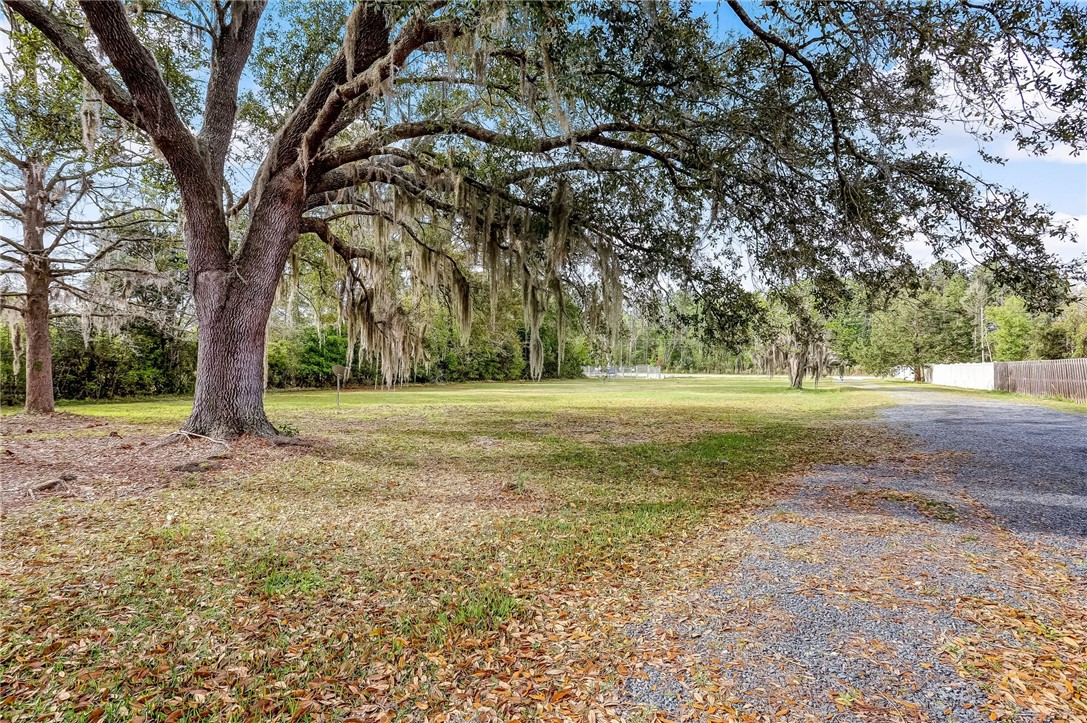 1005 PECAN PARK ROAD