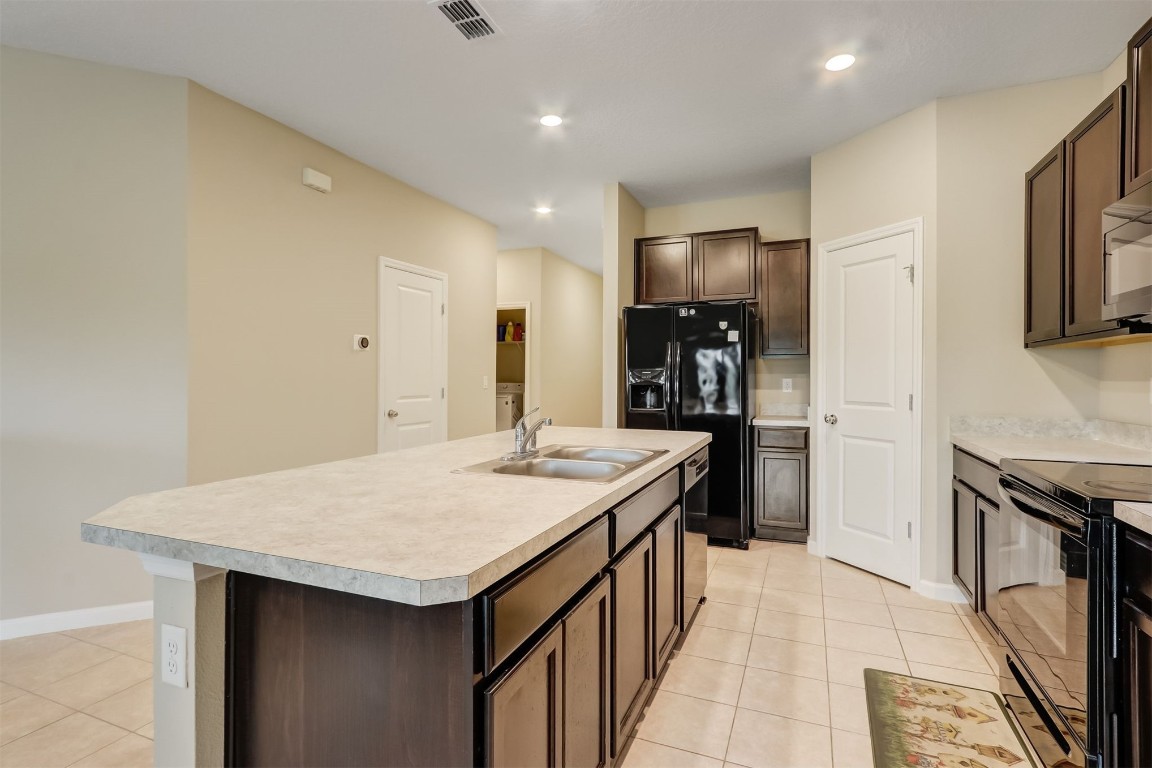 5507 KELLAR CIRCLE