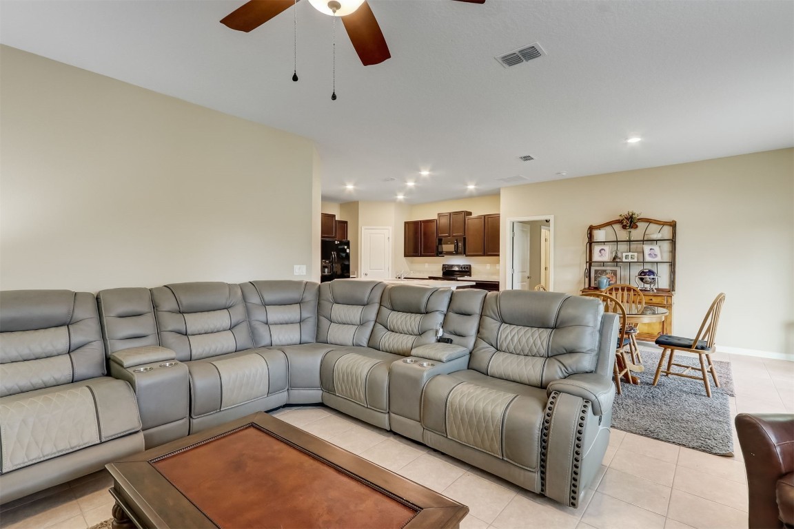 5507 KELLAR CIRCLE