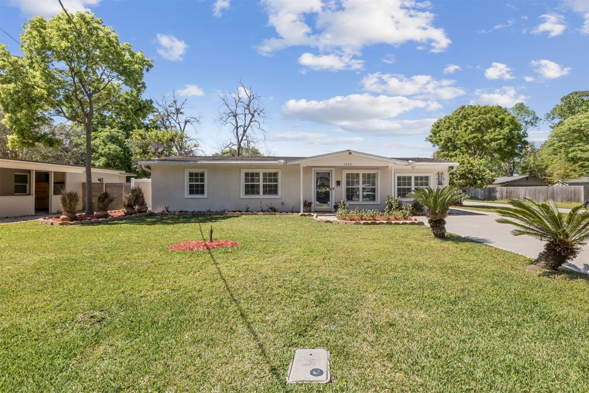 1360 MURRAY DRIVE