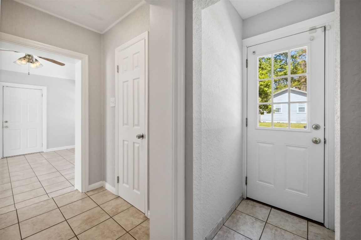 1360 MURRAY DRIVE