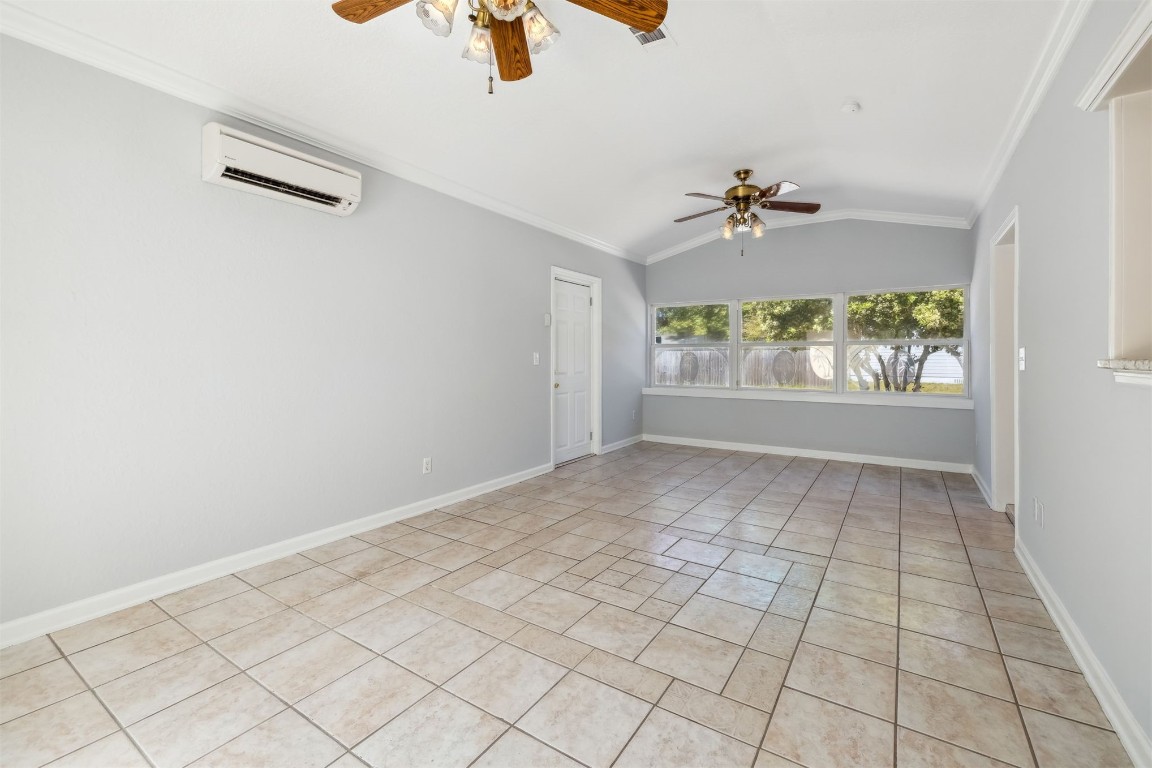 1360 MURRAY DRIVE