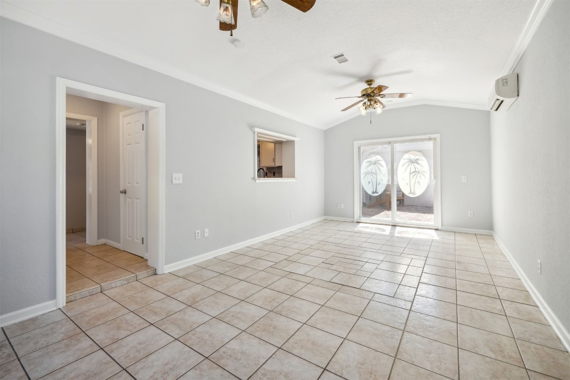 1360 MURRAY DRIVE