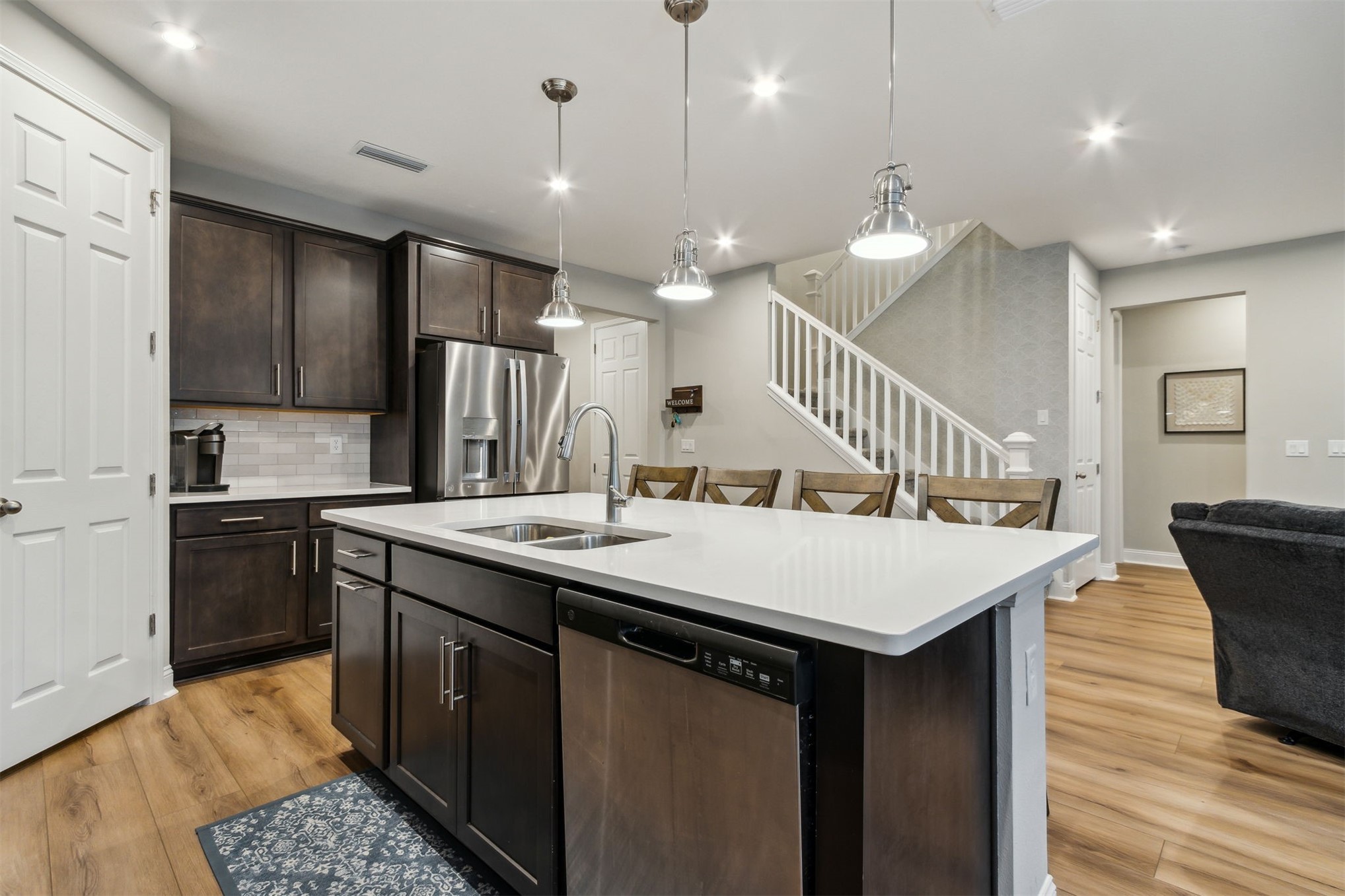 85483 FALL RIVER PARKWAY