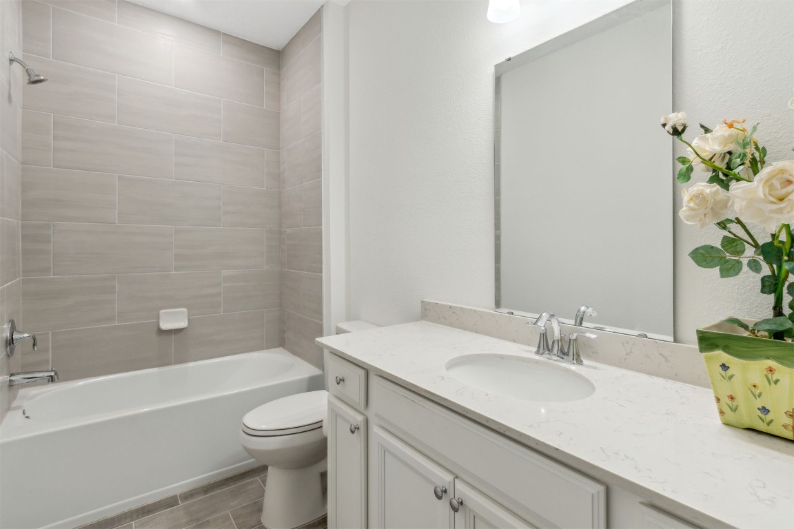 84762 FALL RIVER PARKWAY