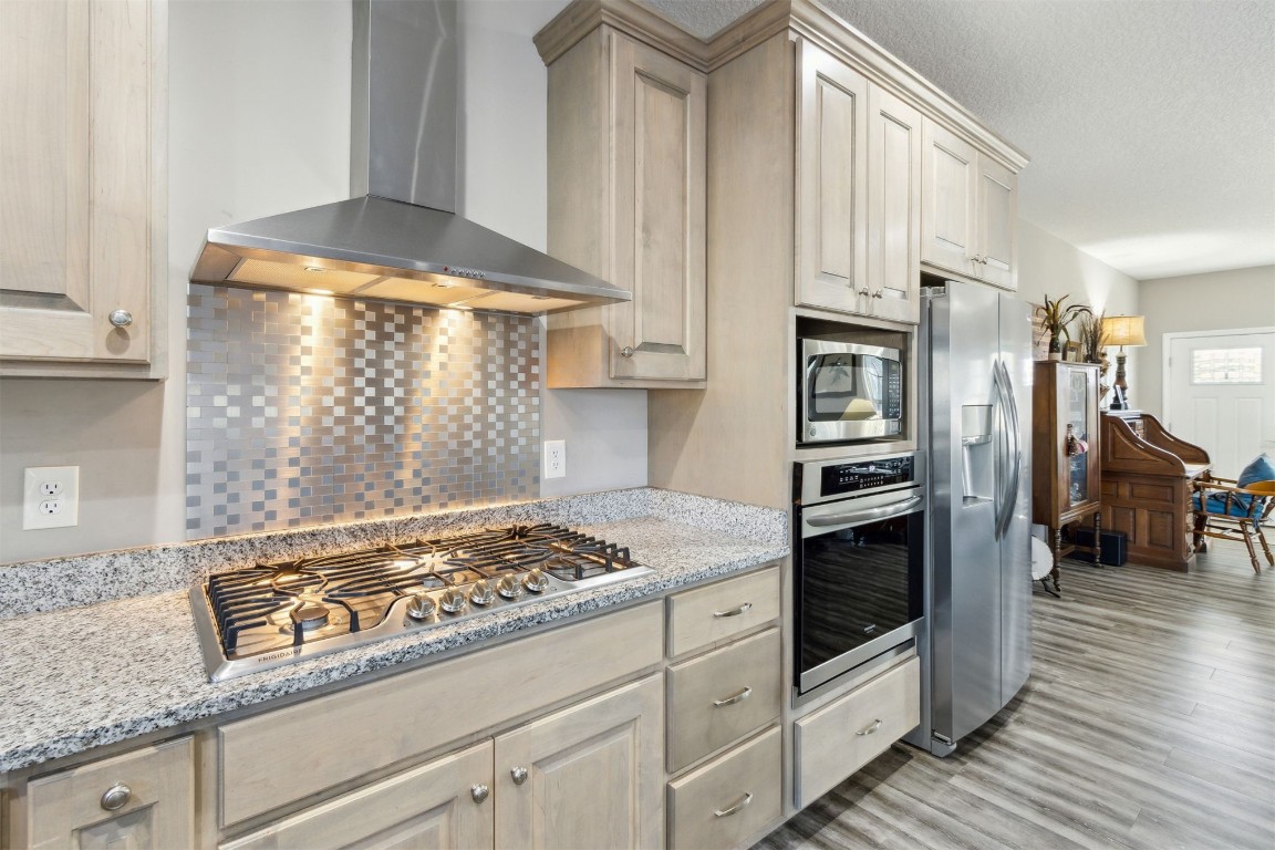 3303 HENRY LEE ROAD