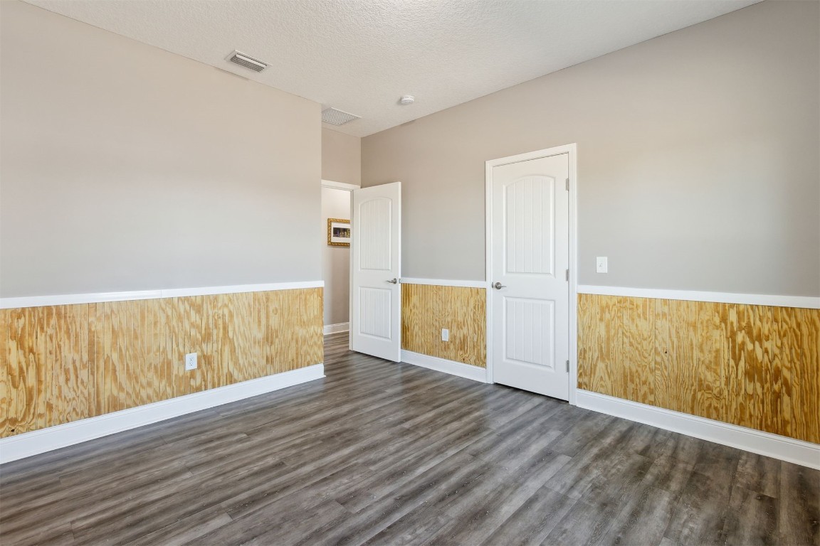 3303 HENRY LEE ROAD