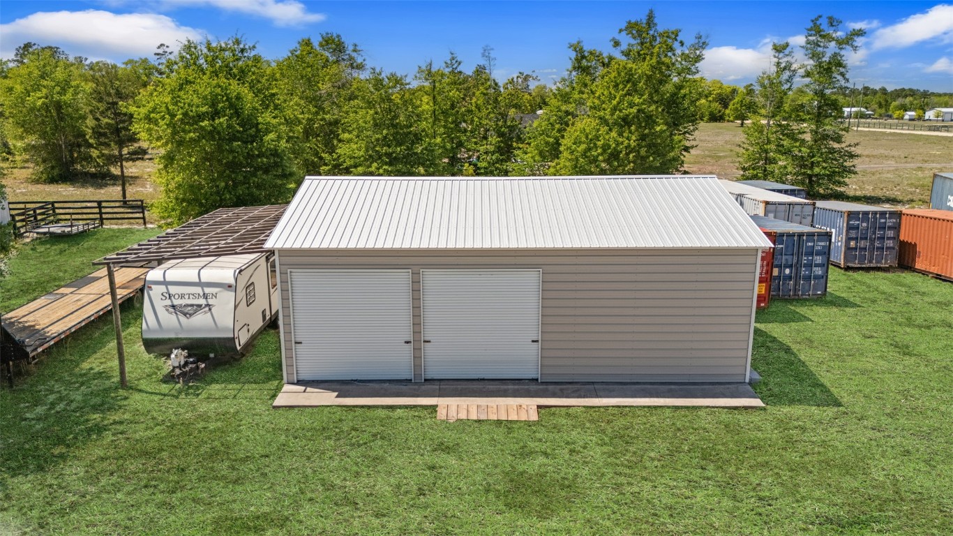 3303 HENRY LEE ROAD