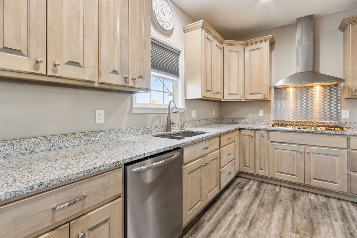 3303 HENRY LEE ROAD