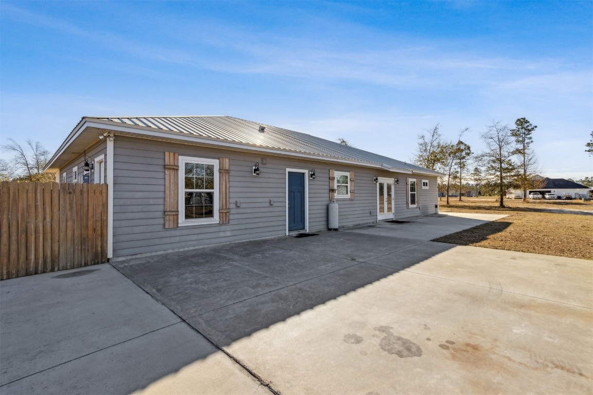 3303 HENRY LEE ROAD