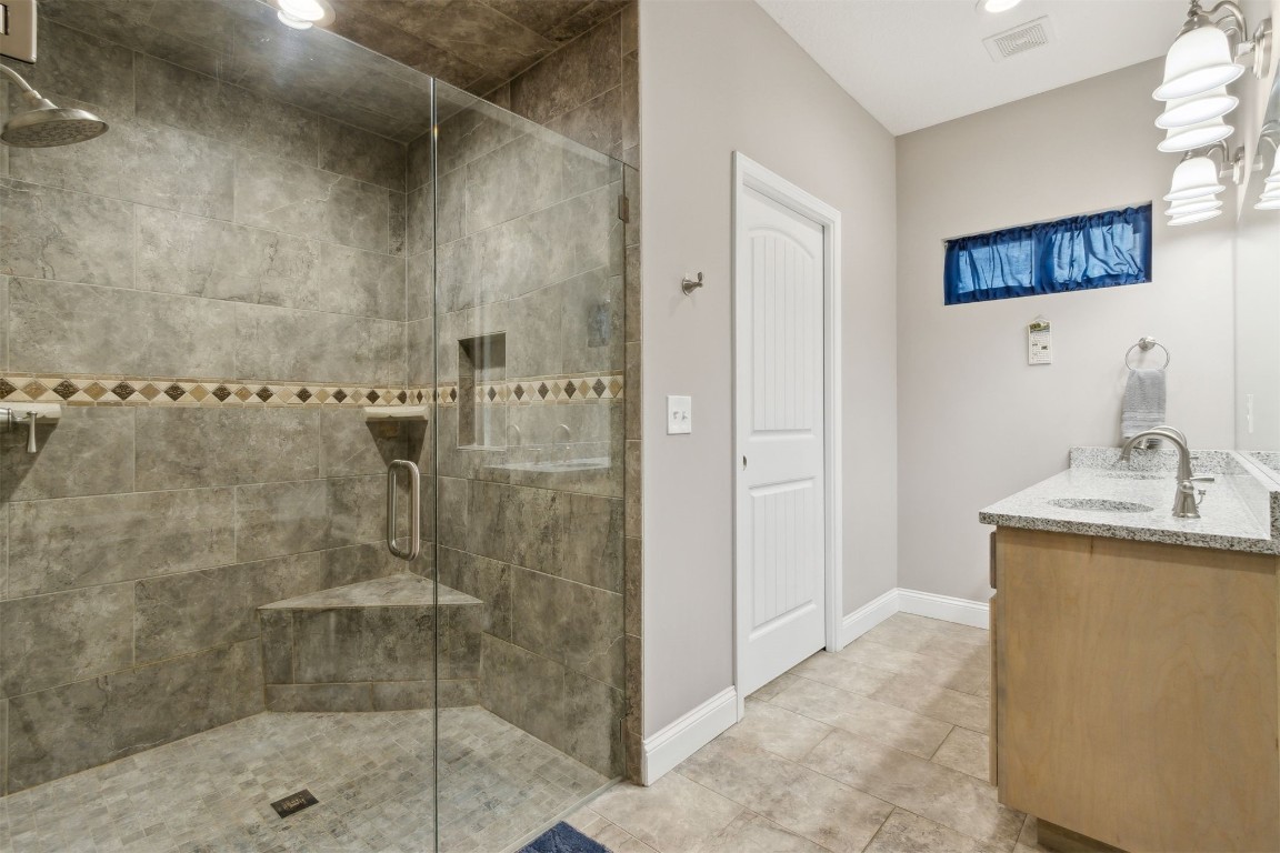 3303 HENRY LEE ROAD