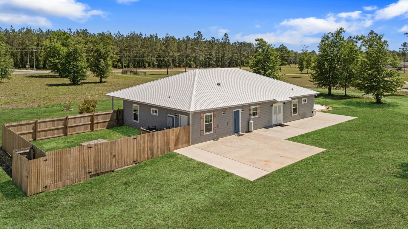 3303 HENRY LEE ROAD