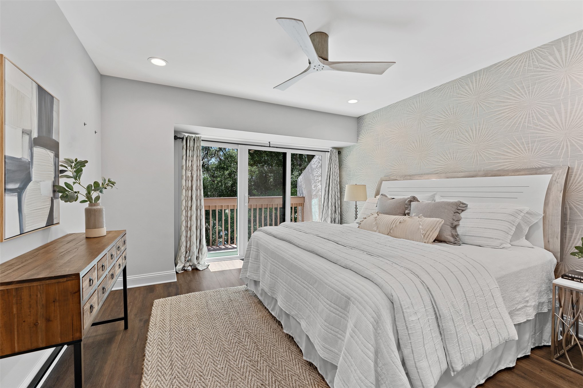 2055 BEACH WOOD ROAD