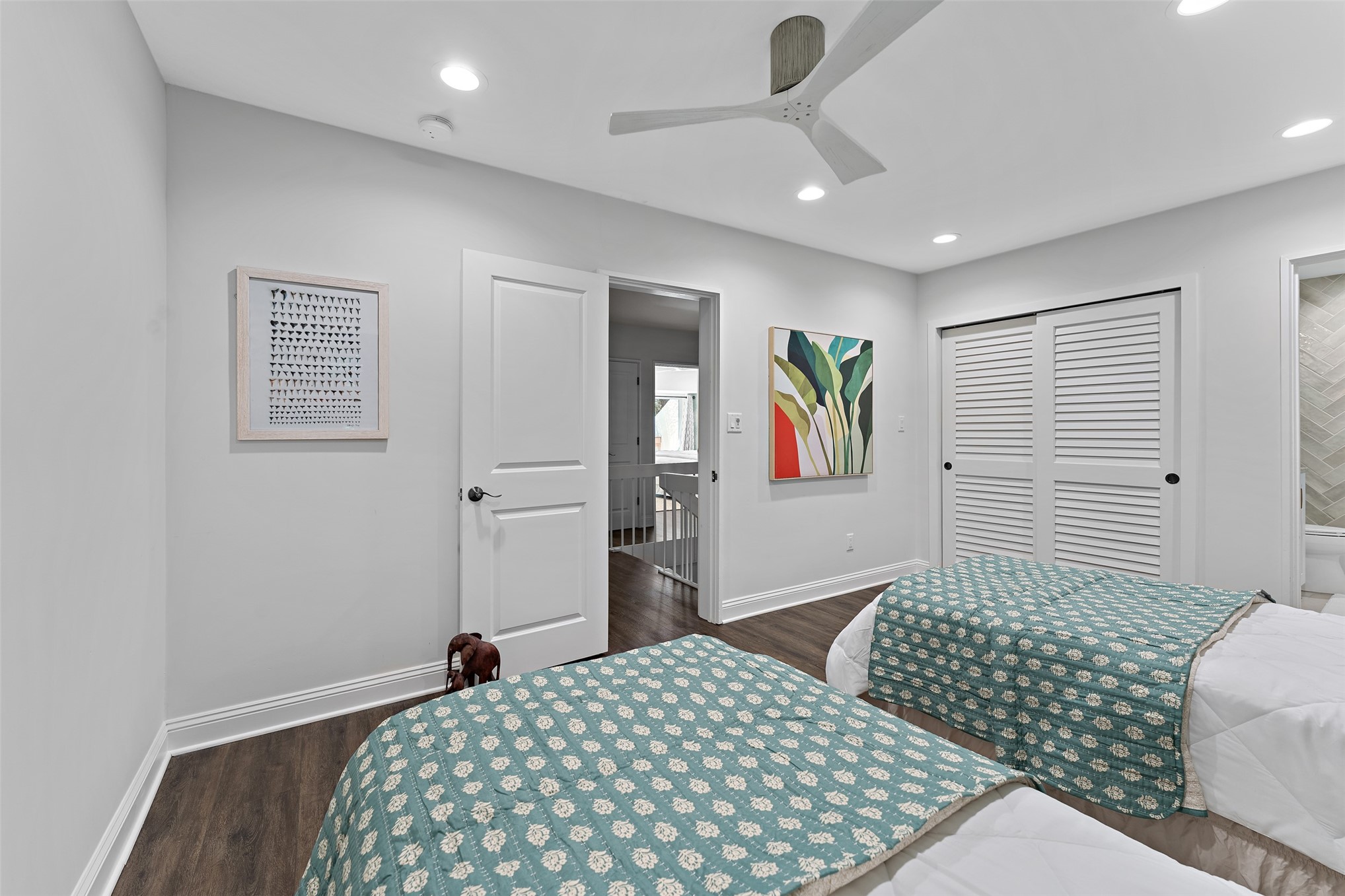 2055 BEACH WOOD ROAD