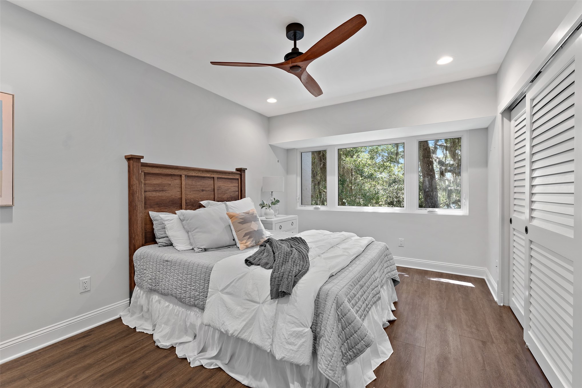 2055 BEACH WOOD ROAD