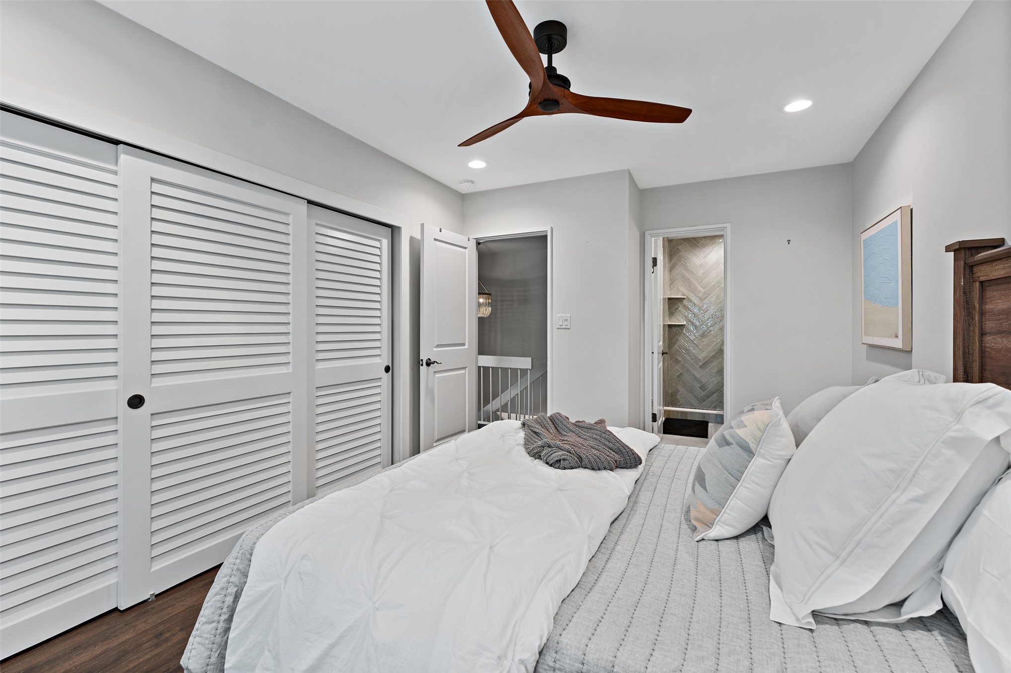 2055 BEACH WOOD ROAD