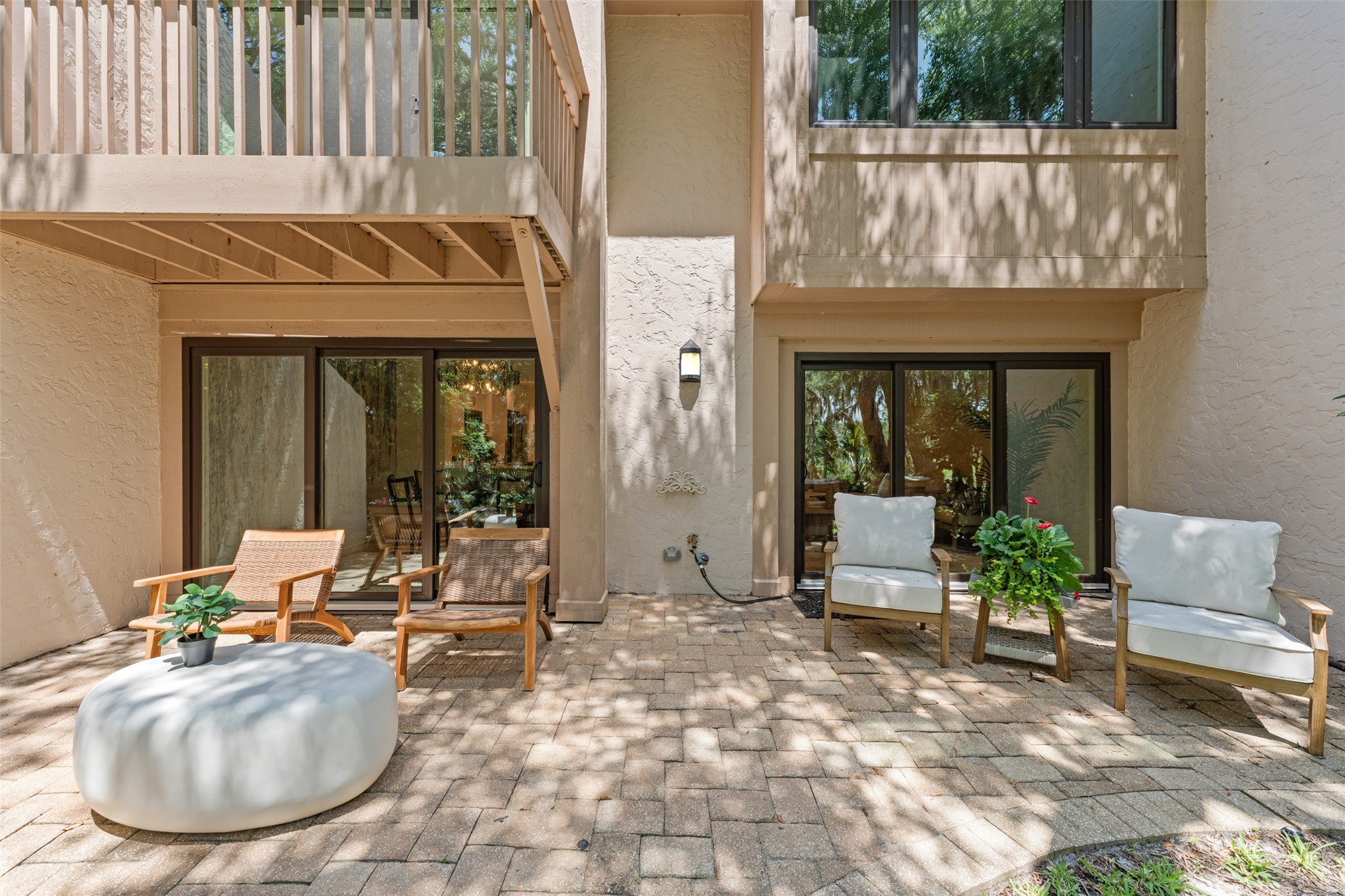 2055 BEACH WOOD ROAD