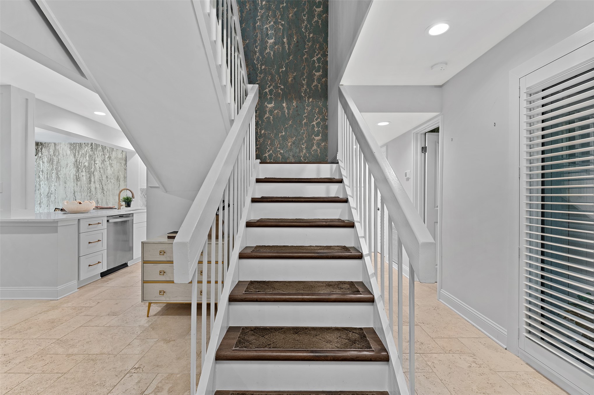 2055 BEACH WOOD ROAD