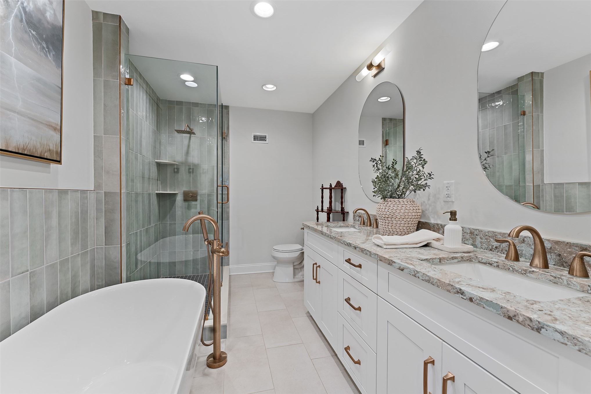 2055 BEACH WOOD ROAD