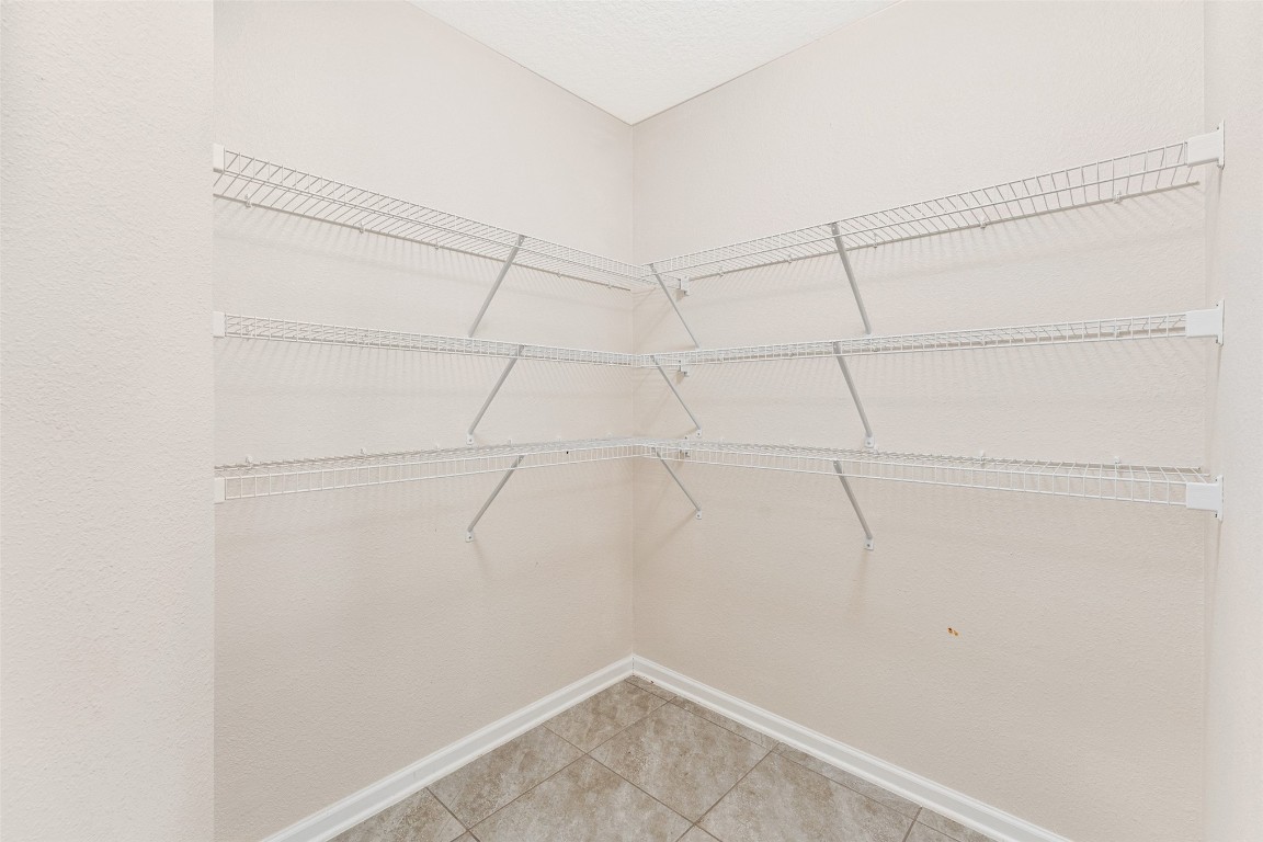 86204 BUGGY COURT