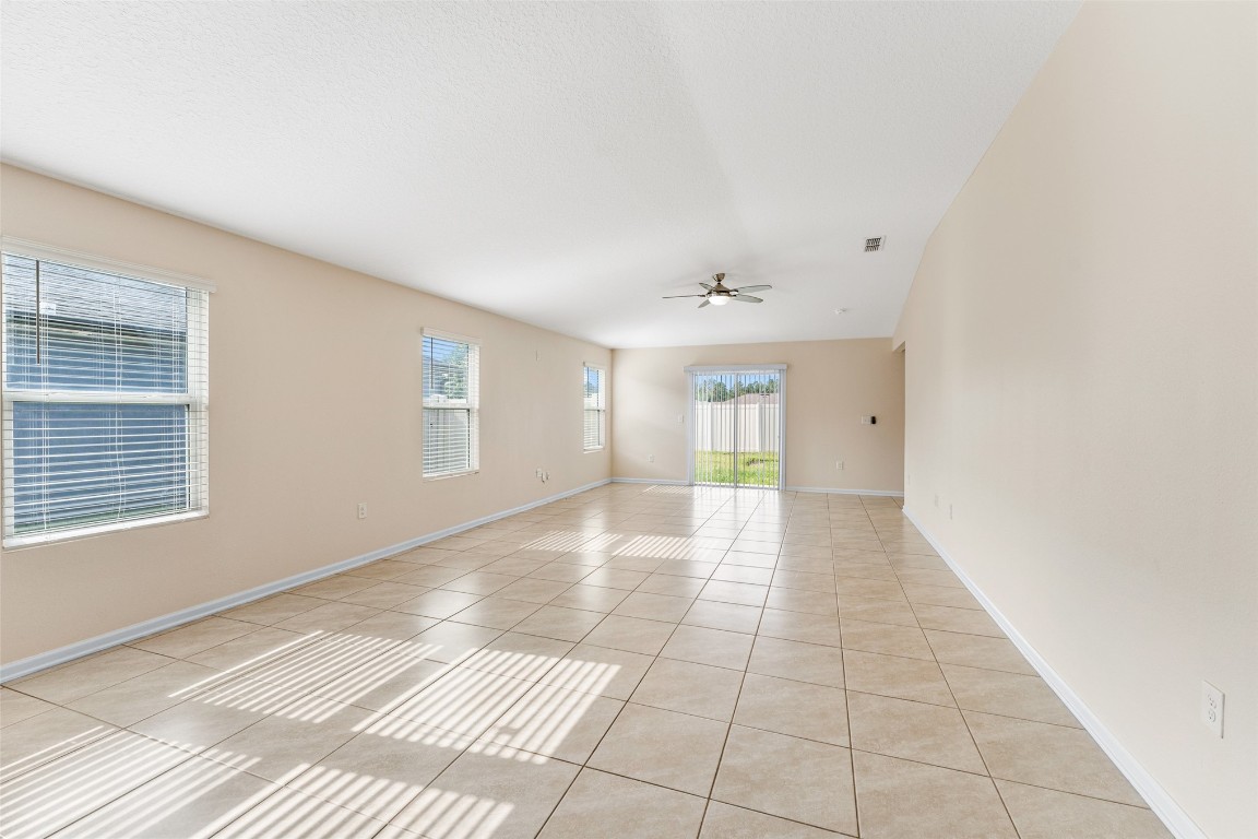 86204 BUGGY COURT