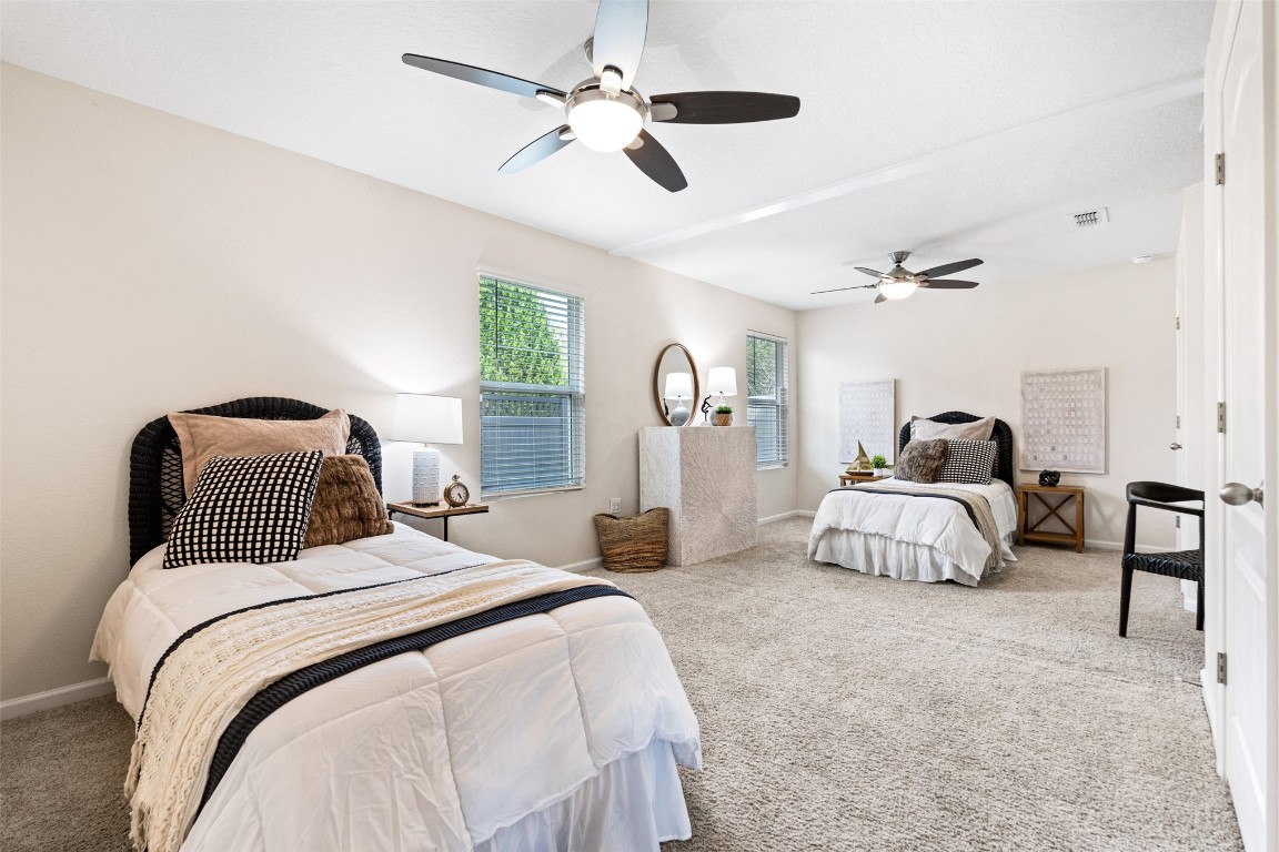 86204 BUGGY COURT