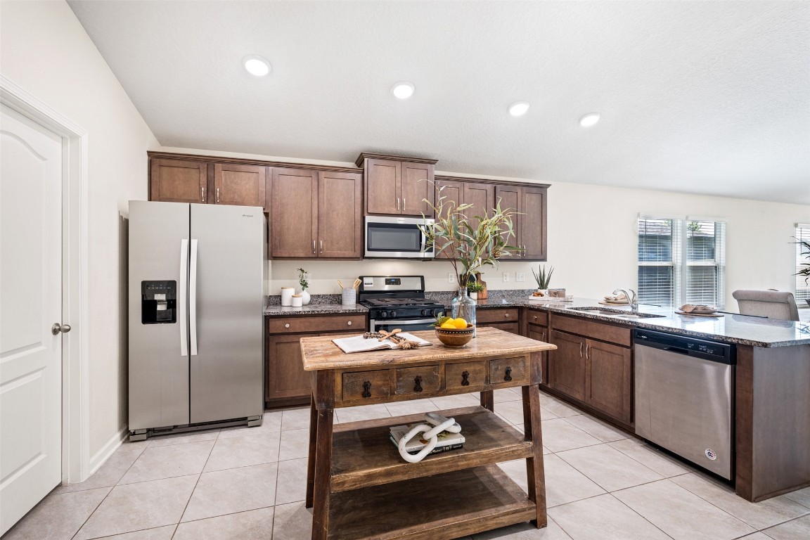 86204 BUGGY COURT