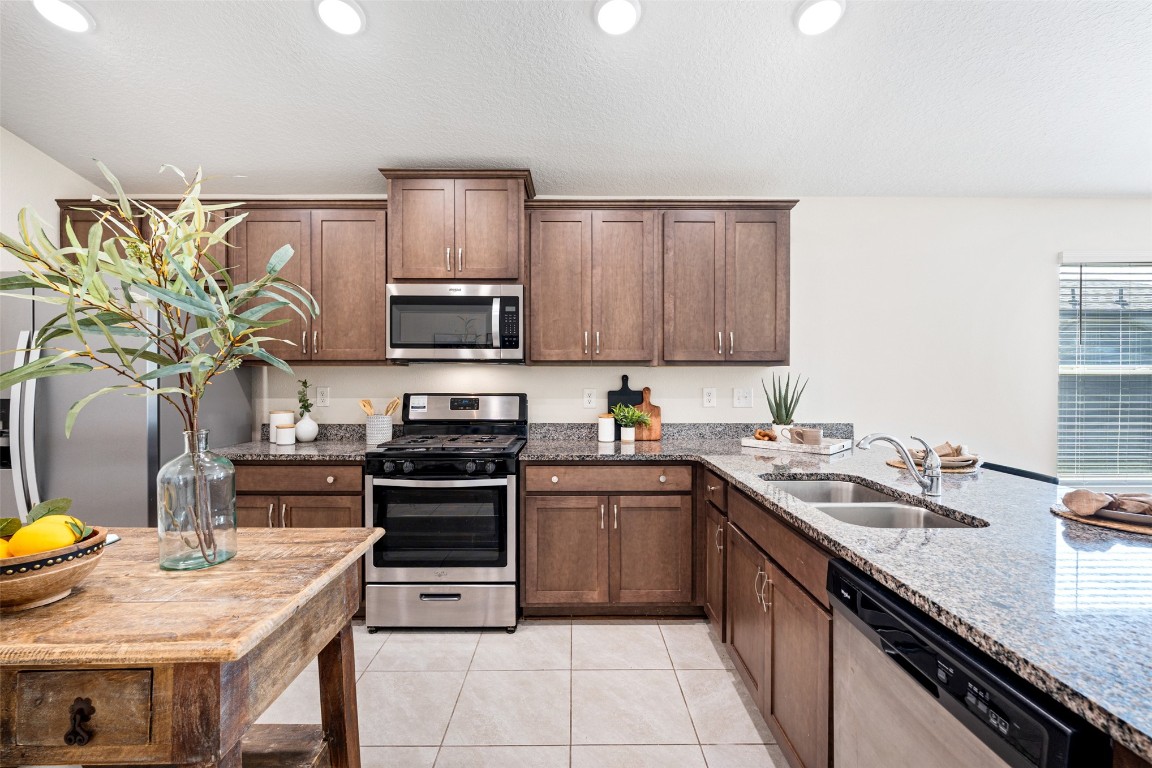 86204 BUGGY COURT