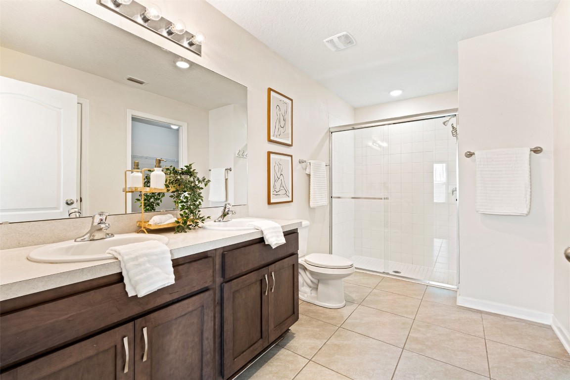 86204 BUGGY COURT