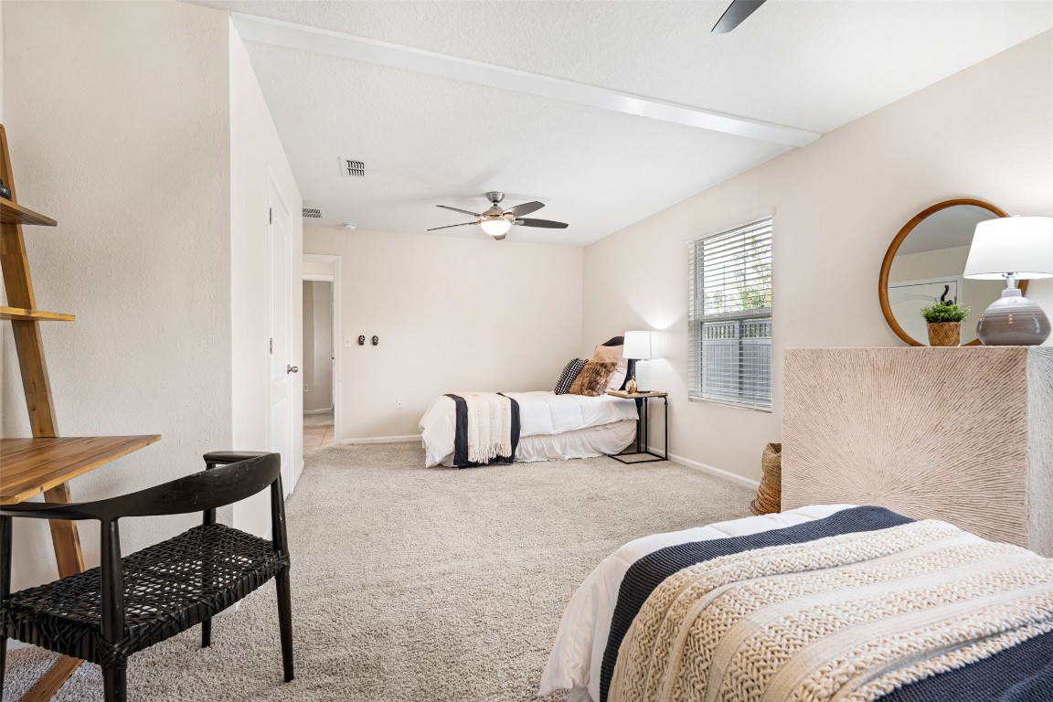 86204 BUGGY COURT