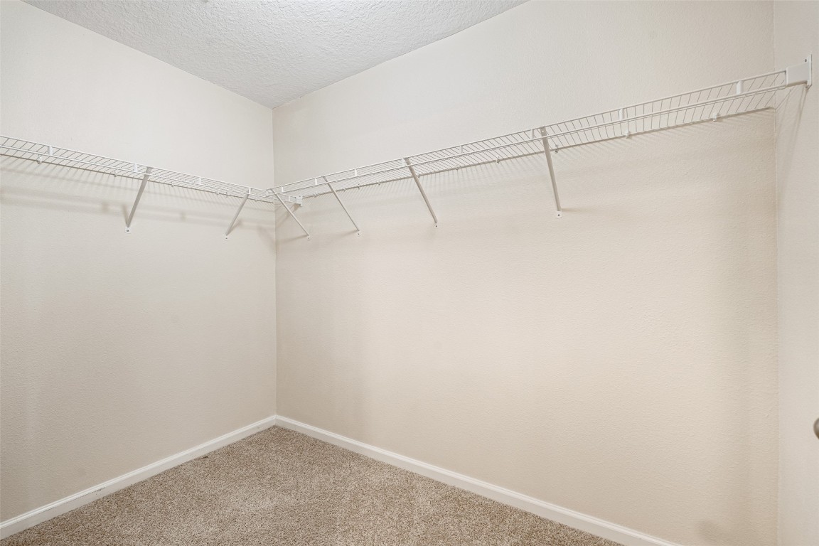 86204 BUGGY COURT