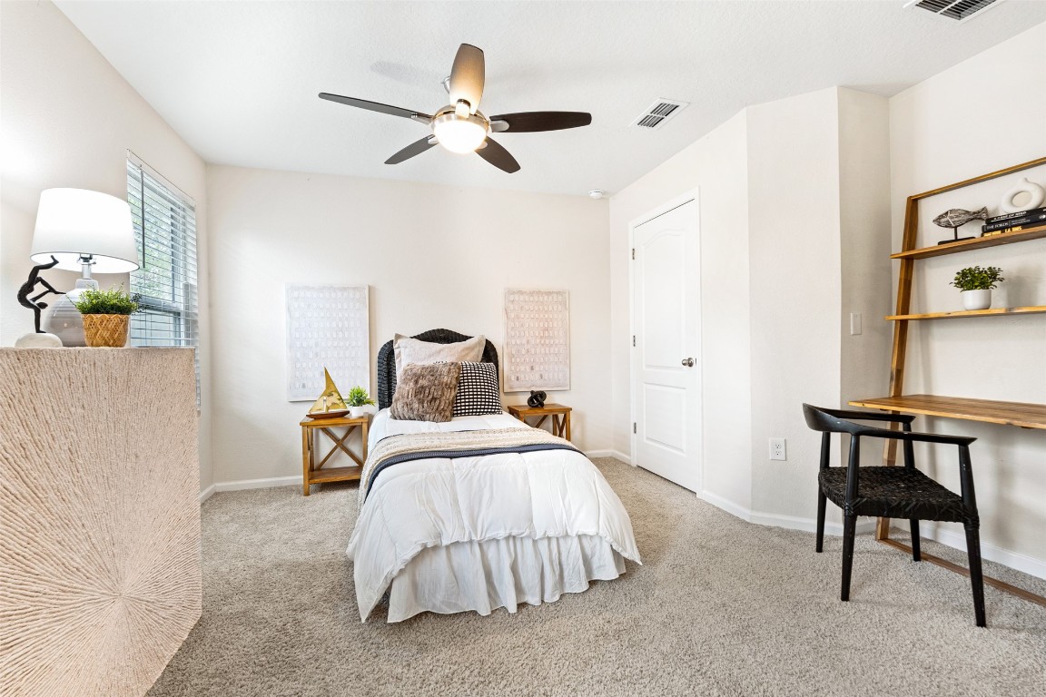 86204 BUGGY COURT