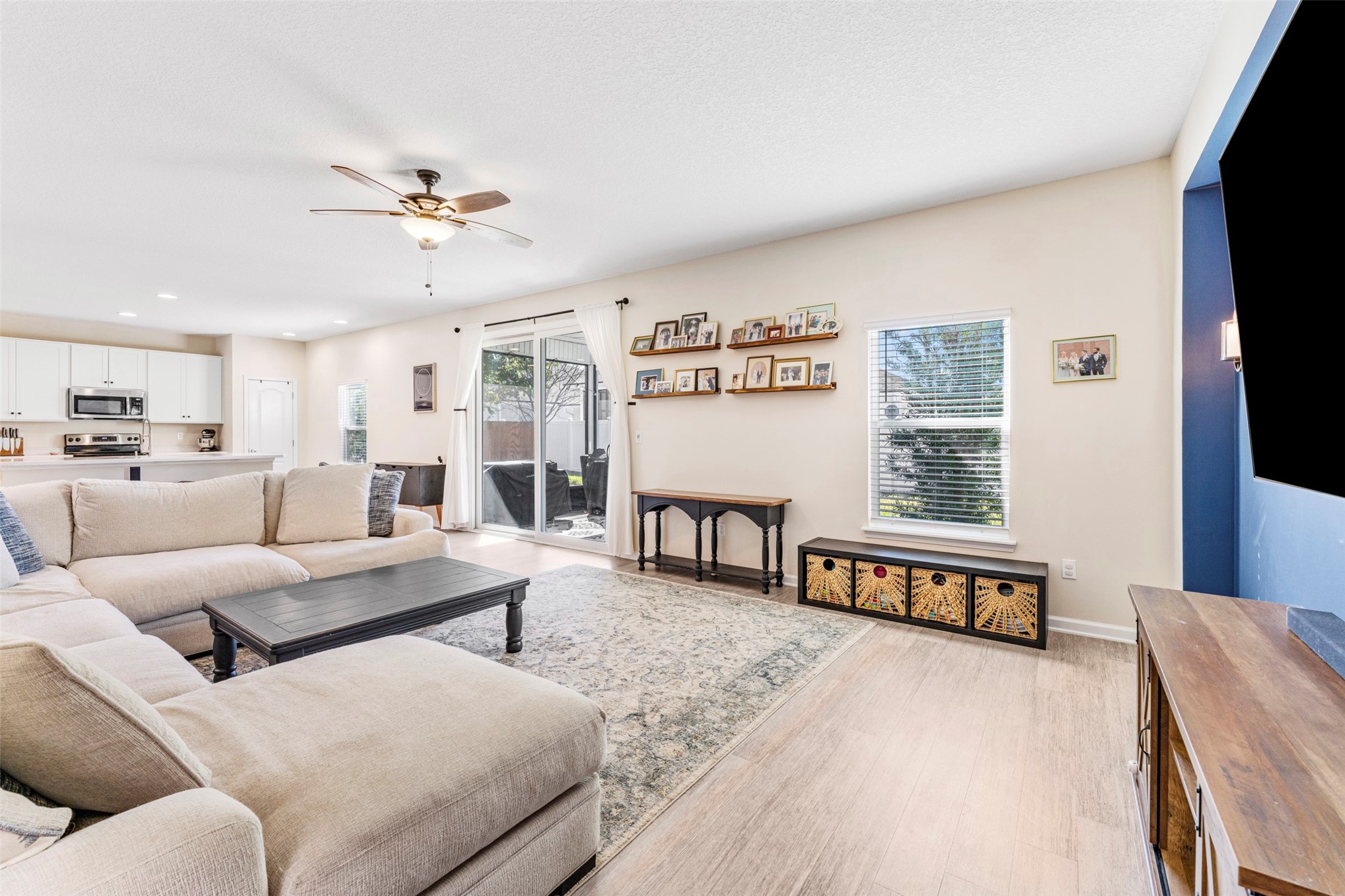 86230 CLOISTER COURT