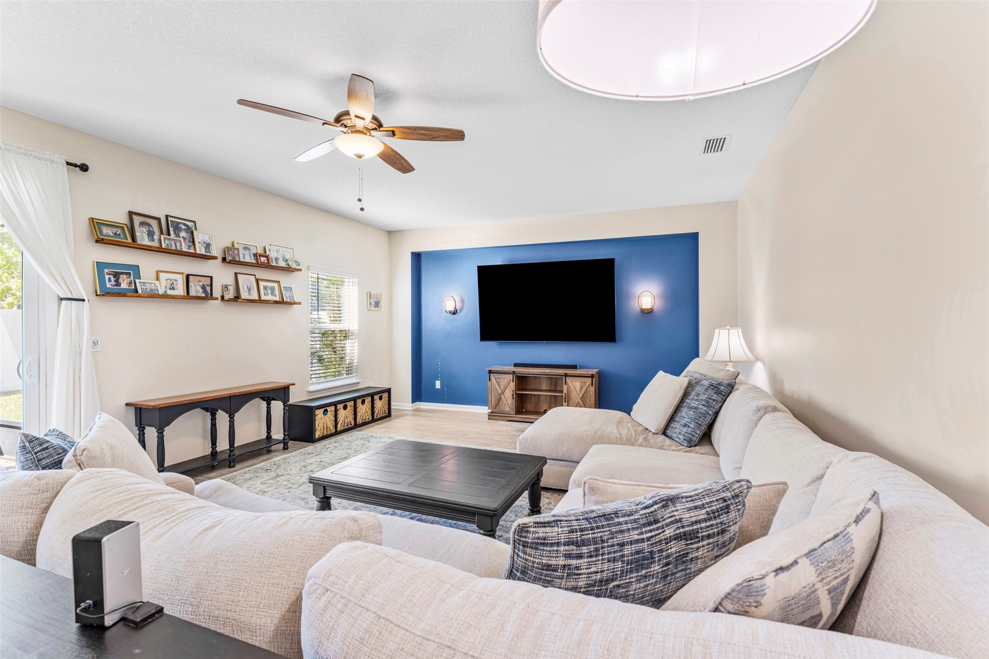 86230 CLOISTER COURT