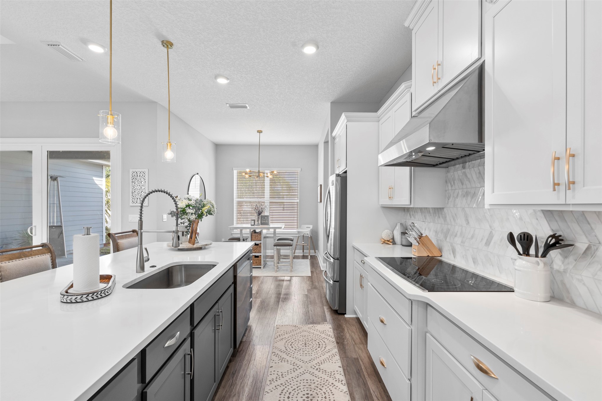 95272 SANDY POINTE DRIVE