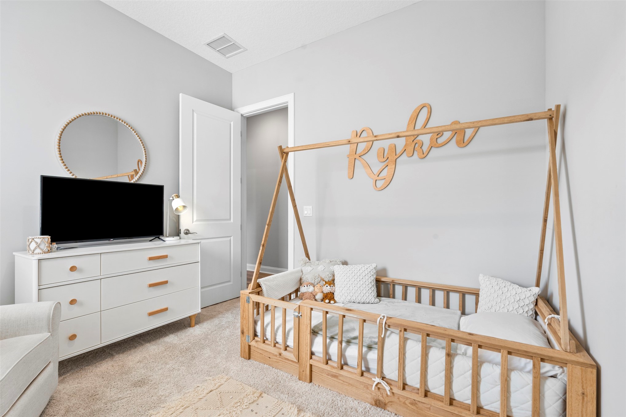 95272 SANDY POINTE DRIVE