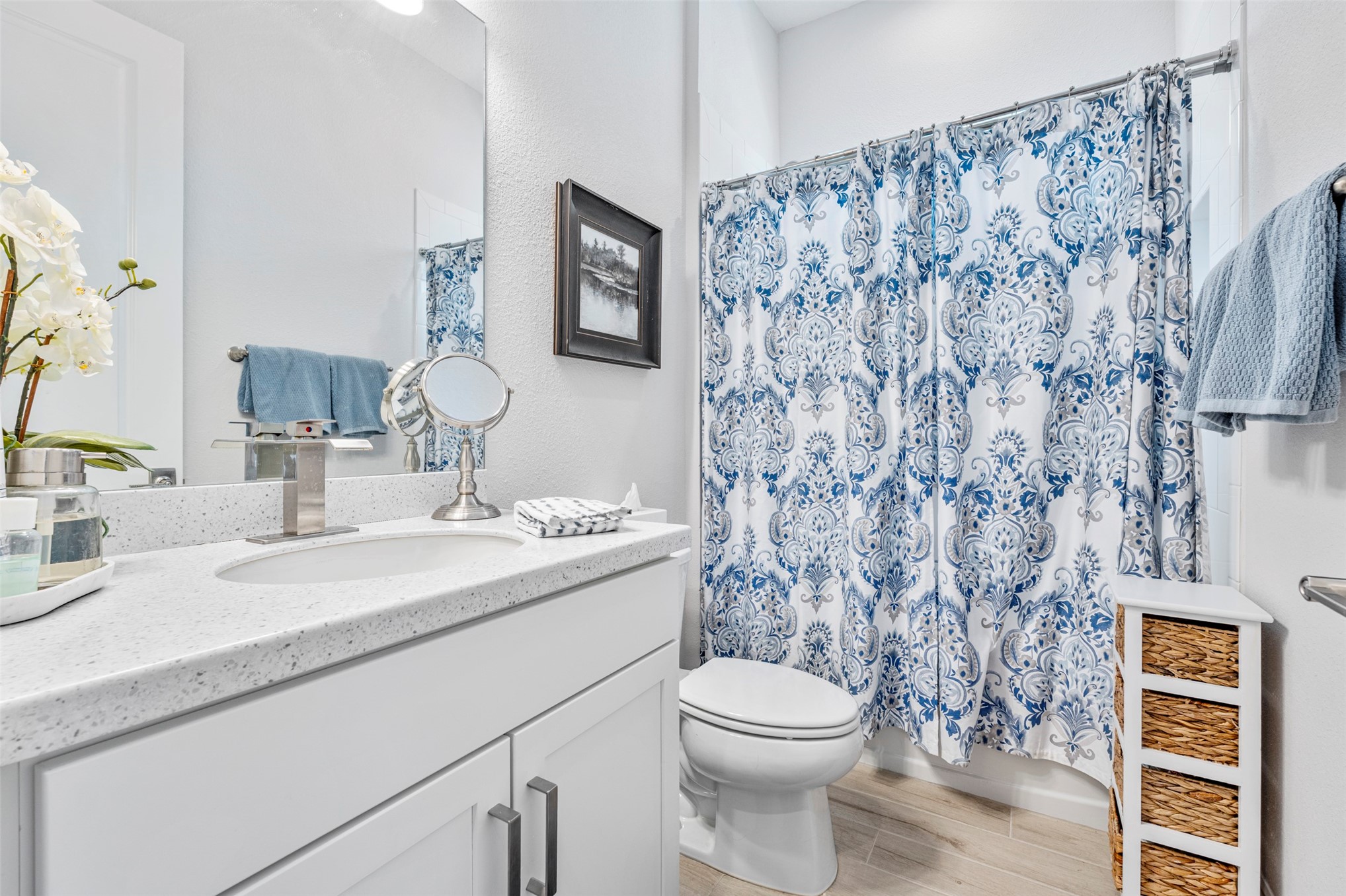 95072 GOLDEN GLOW DRIVE