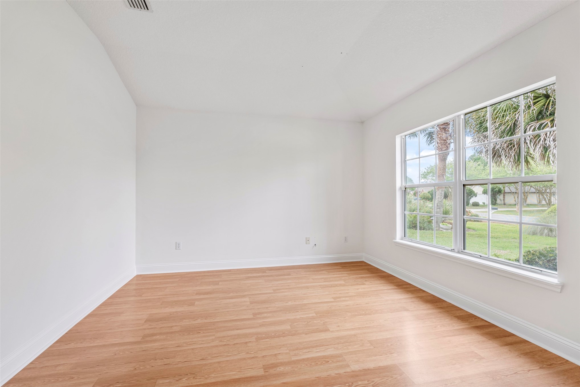 32189 GRAND PARKE BOULEVARD