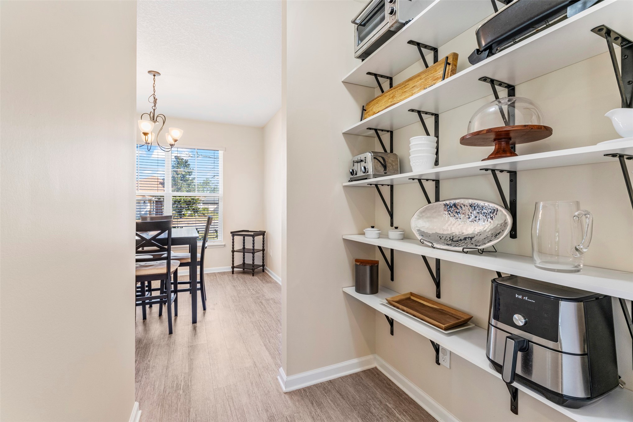 86230 CLOISTER COURT