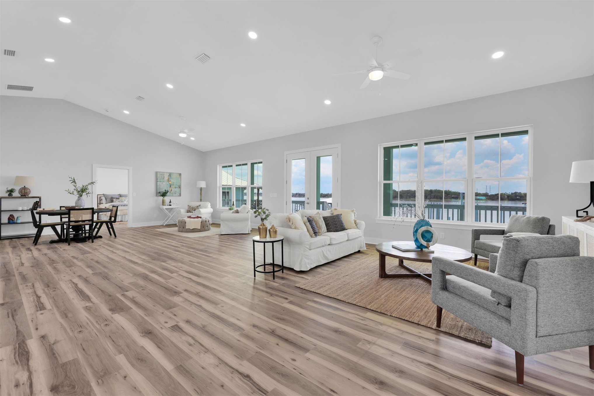 6030 HECKSCHER DRIVE