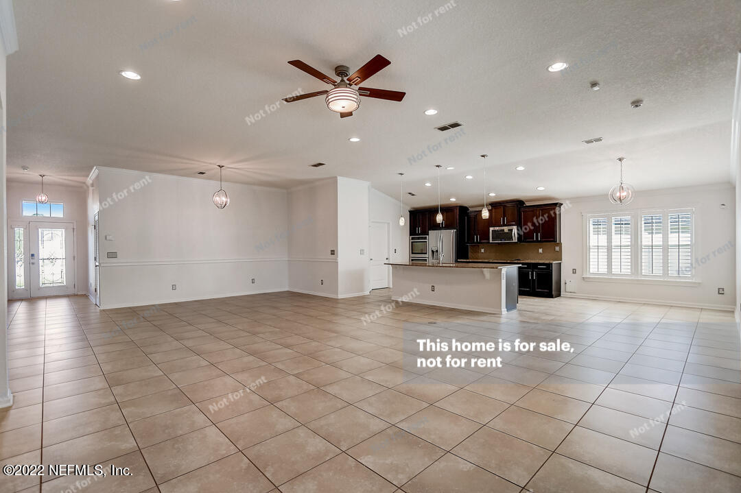 95215 LEAFCREST Court