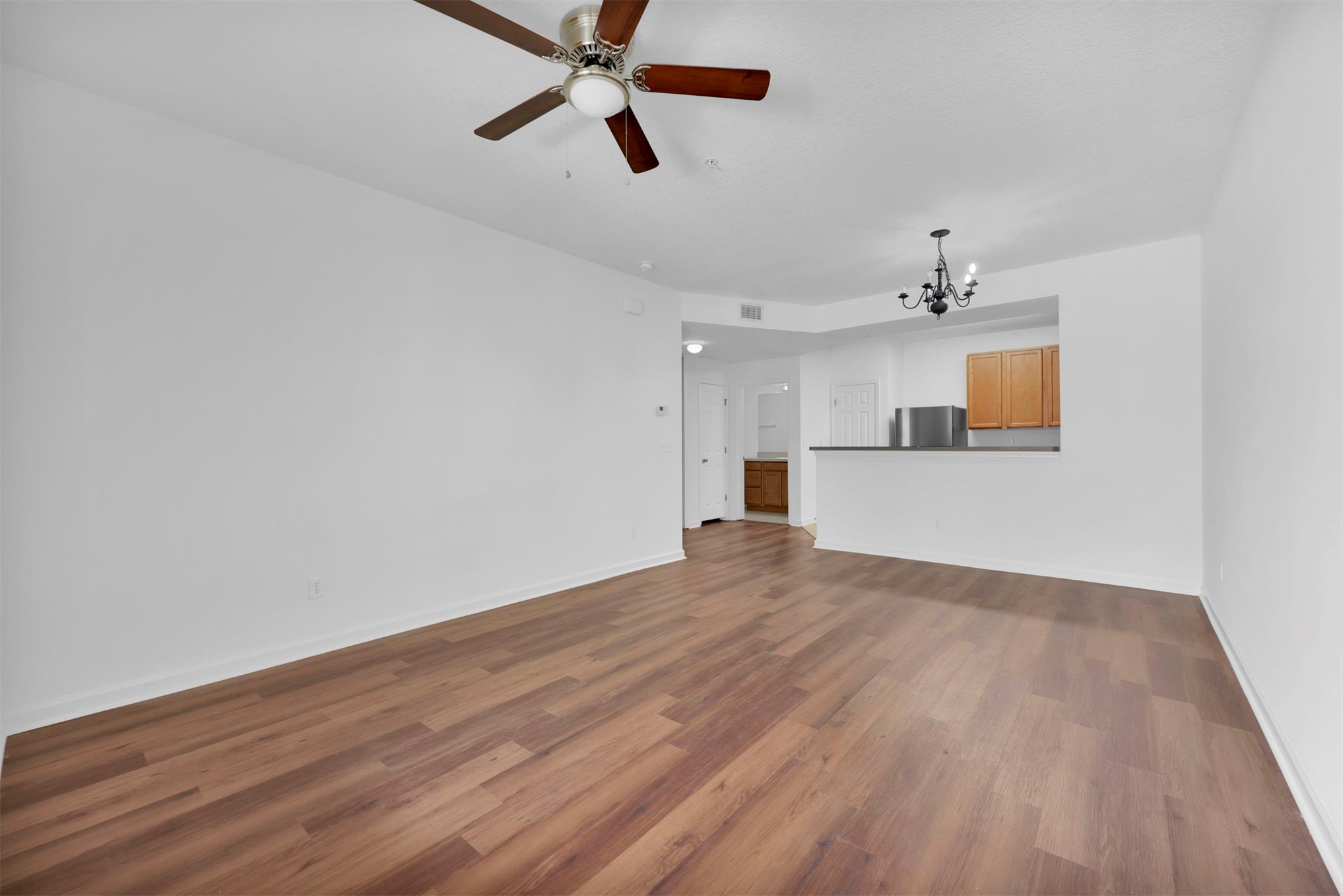 575 OAKLEAF PLANTATION PARKWAY 1107