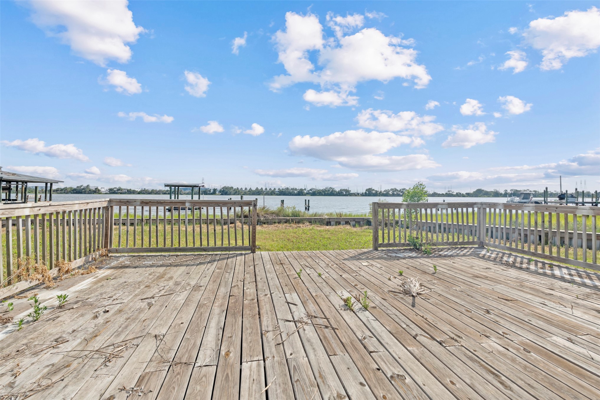 5764 HECKSCHER DRIVE