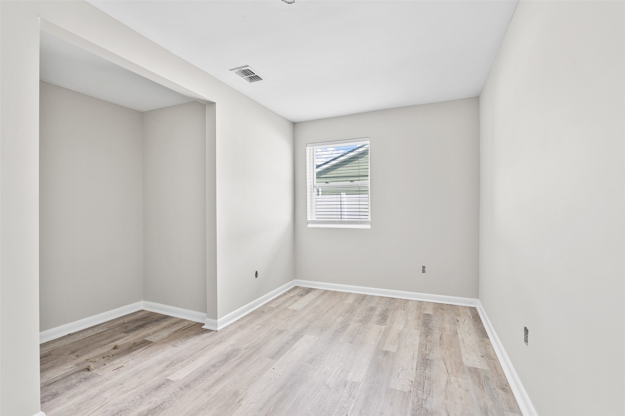 5764 HECKSCHER DRIVE